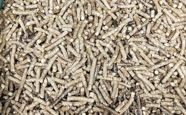 金格瑞秸稈顆粒機生產(chǎn)出的秸稈顆粒 金格瑞秸稈顆粒機生產(chǎn)出的秸稈顆粒