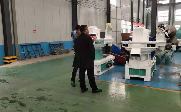 對(duì)生物質(zhì)顆粒機(jī)進(jìn)行詳細(xì)介紹 對(duì)生物質(zhì)顆粒機(jī)進(jìn)行詳細(xì)介紹