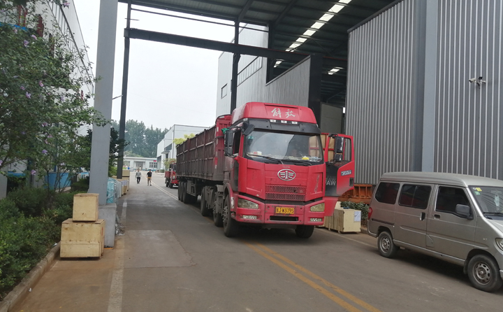 顆粒機(jī)發(fā)往河北滄州 顆粒機(jī)發(fā)往河北滄州