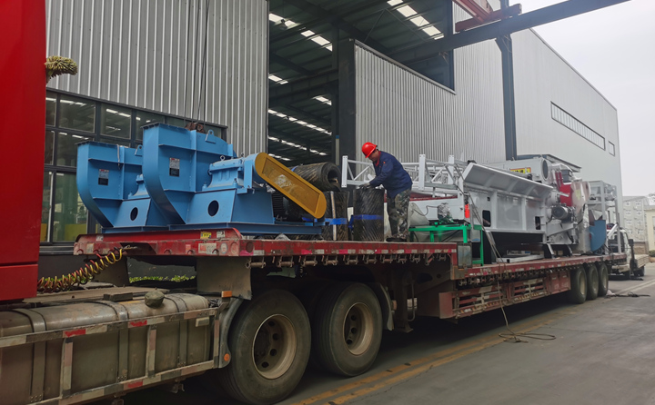 大型木屑顆粒機(jī)生產(chǎn)線裝車發(fā)廊坊.jpg 大型木屑顆粒機(jī)生產(chǎn)線裝車發(fā)廊坊.jpg