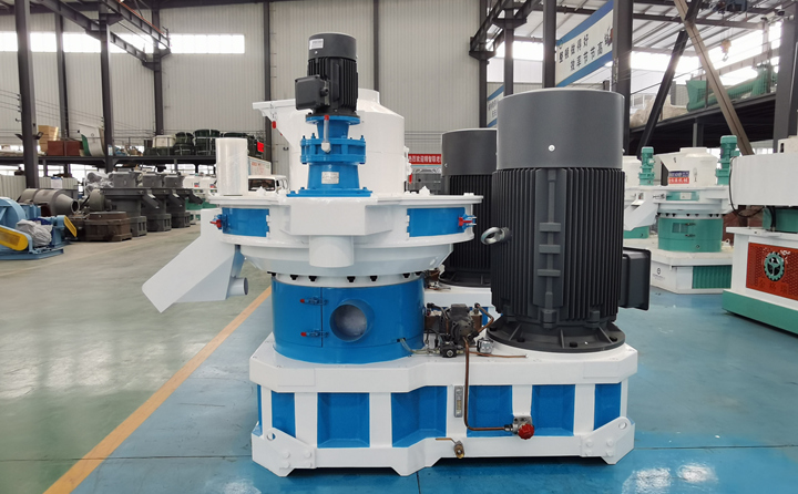 木屑制粒機(jī).jpg 木屑制粒機(jī).jpg